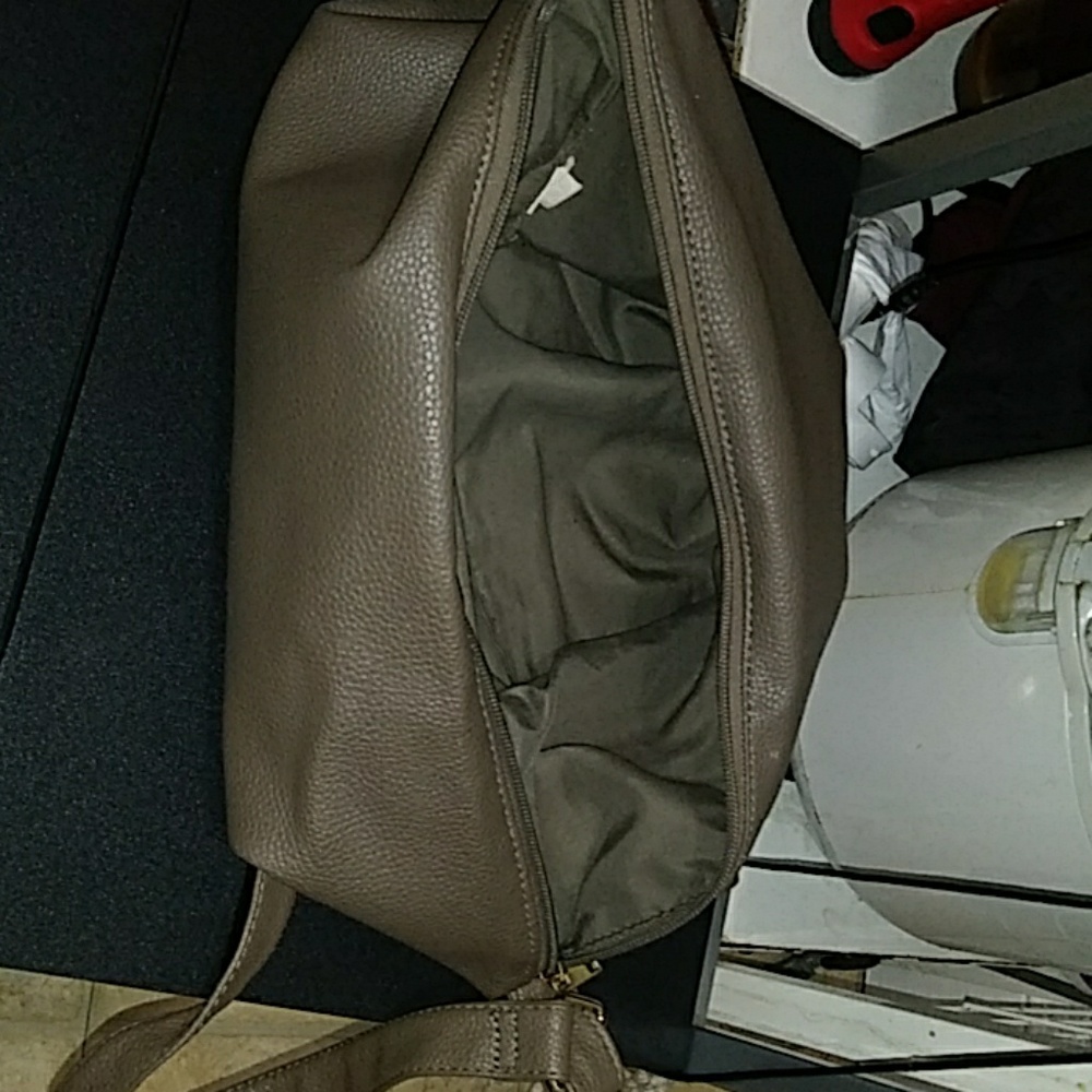 Purse - Picture 3 of 3